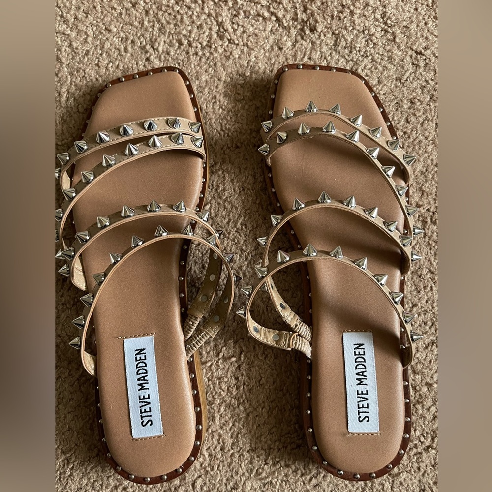 Steve Madden sandals